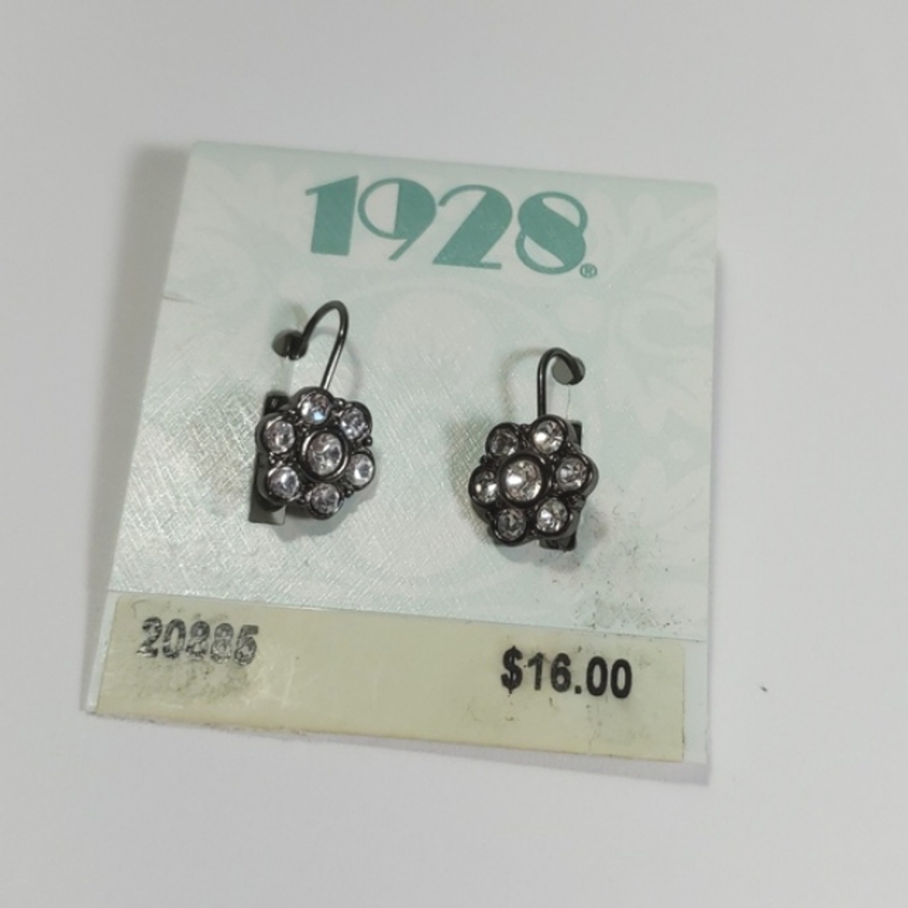 1928 Earrings Bundle - Picture 3 of 7